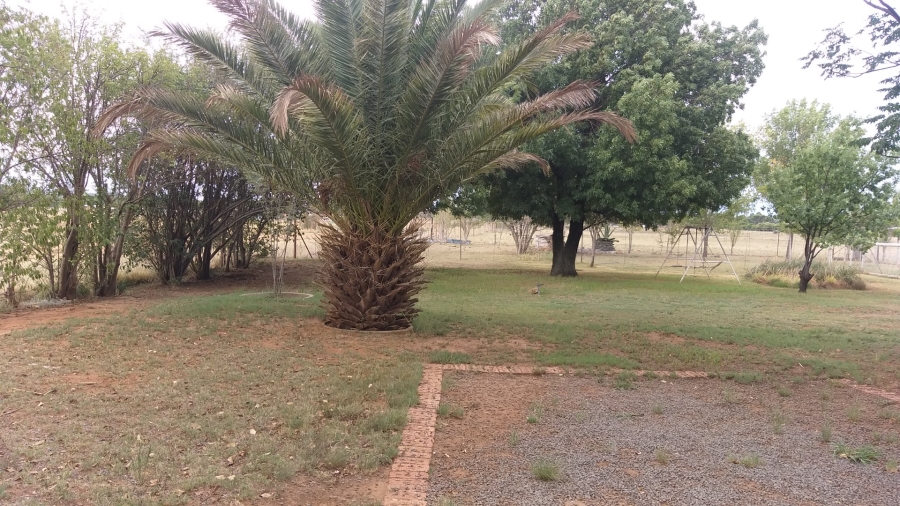 3 Bedroom Property for Sale in Bloemfontein Rural Free State